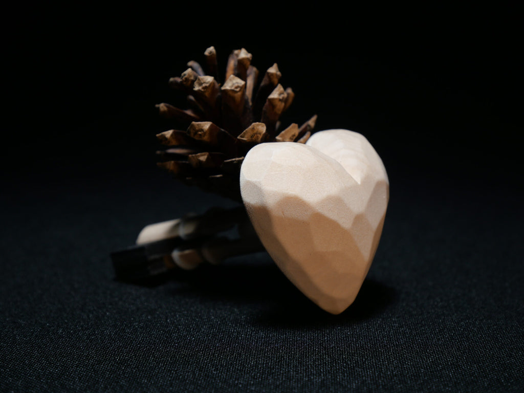 Heart – Art Collection – Linden Wood